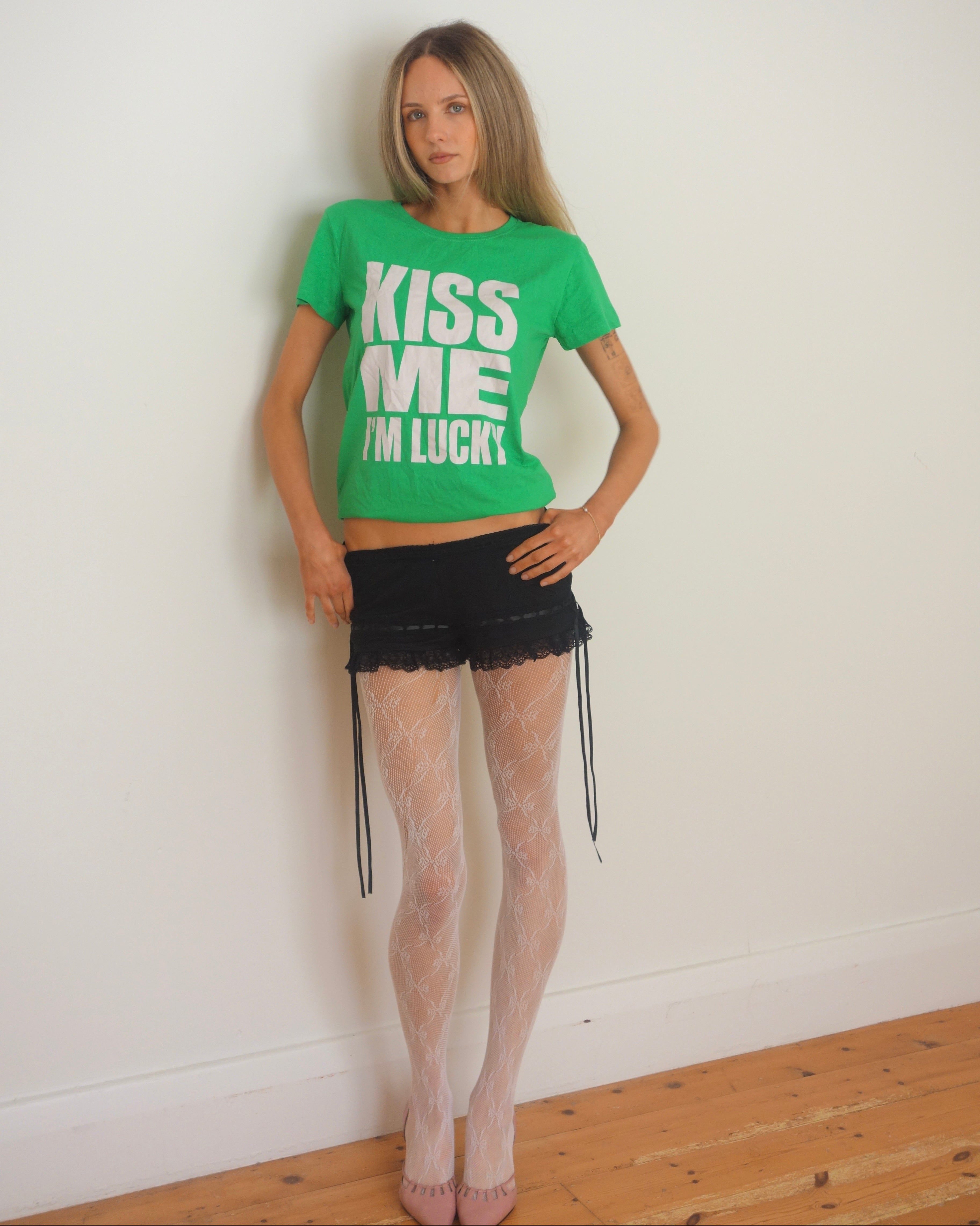 KISS ME Tee